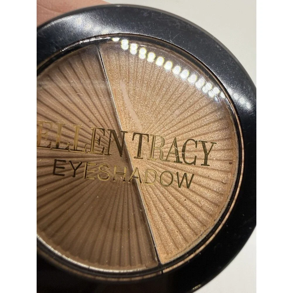 City Color Cosmetics Vibrant Rainbow Brush 6, Ellen Tracy 3‎ Eyeshadows Matte